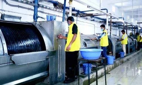 Τελευταίες εταιρικές λύσεις σχετικά με Περιβαλλοντικώς φιλικά ουδετερωτικά μέσα για την απομάκρυνση οξειδωτικών υπολειμμάτων στο πλύσιμο τζιν